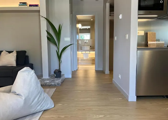 Céntrico Con Jardín En Apartamento 4*